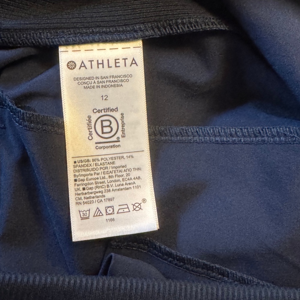 Athleta Brooklyn Mid Rise Ankle Pants - Size 12 - Navy - NWOT - Picture 4 of 5